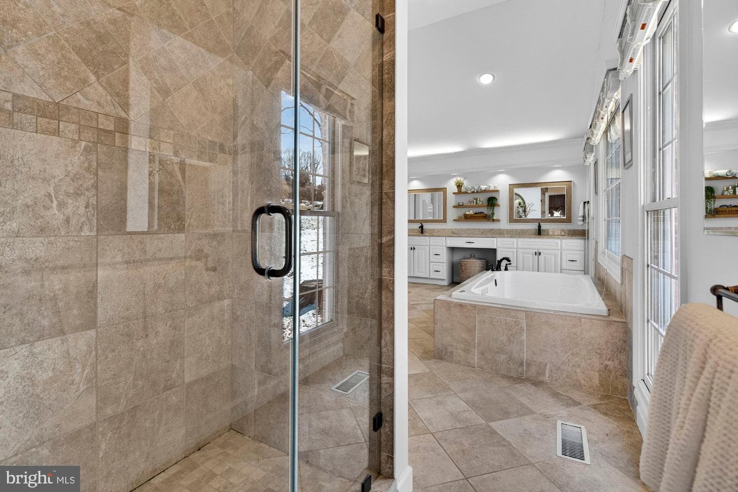 11732 Saddle Crescent Circle photo 47