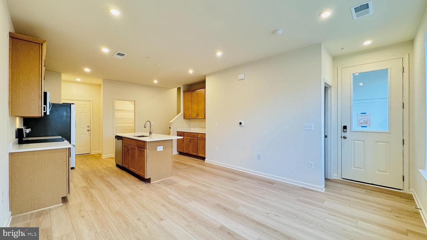 2613 River Birch Road, Herndon