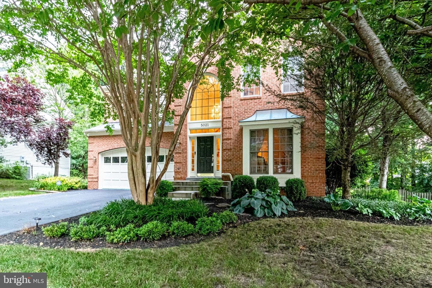 5021 Whisper Willow Drive photo 2
