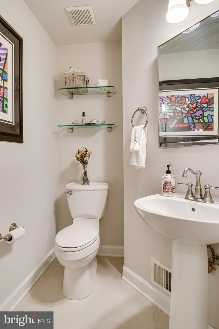 5021 Whisper Willow Drive photo 26