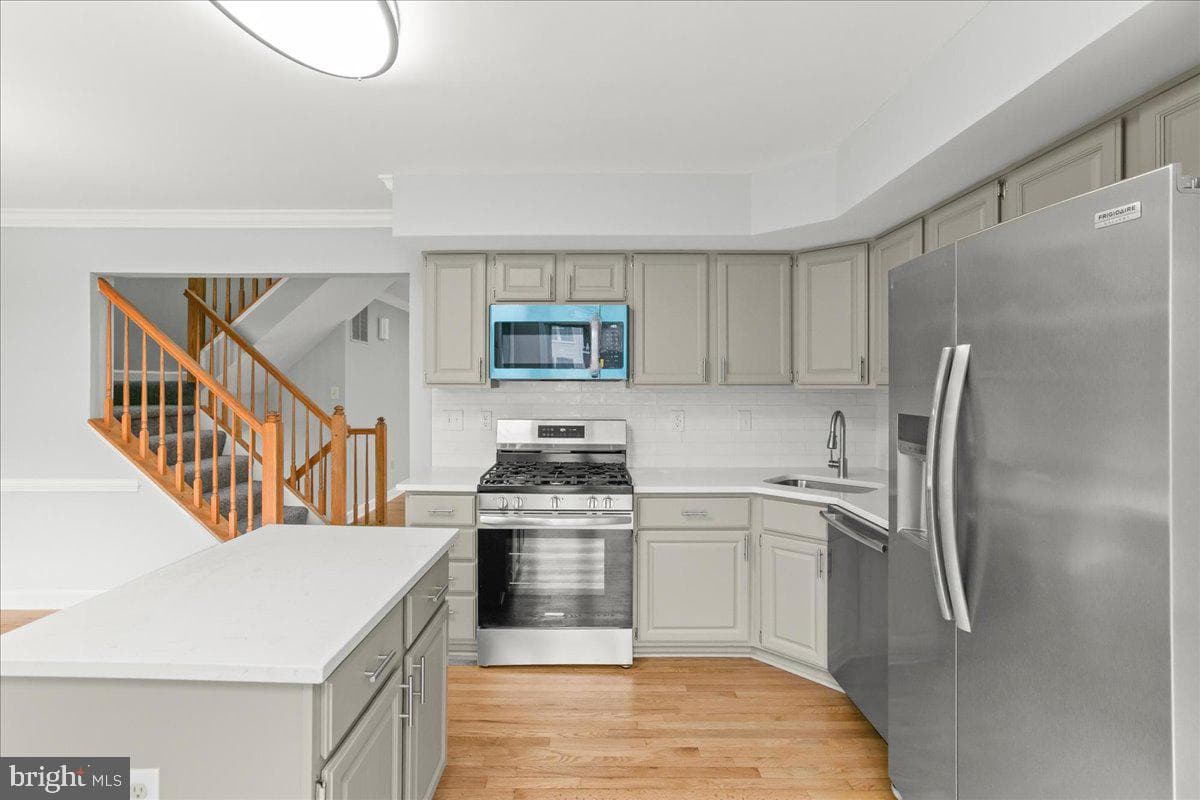 9532 Shepherd Hills Drive photo 13