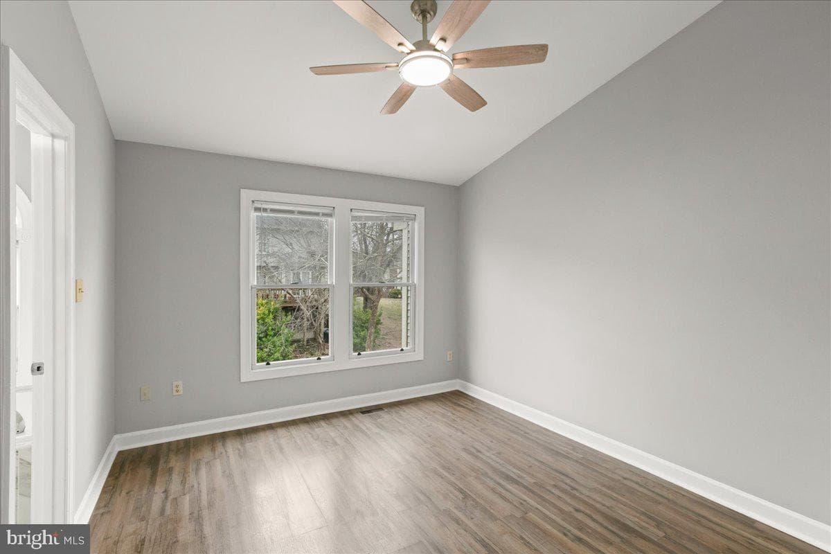 9532 Shepherd Hills Drive photo 17