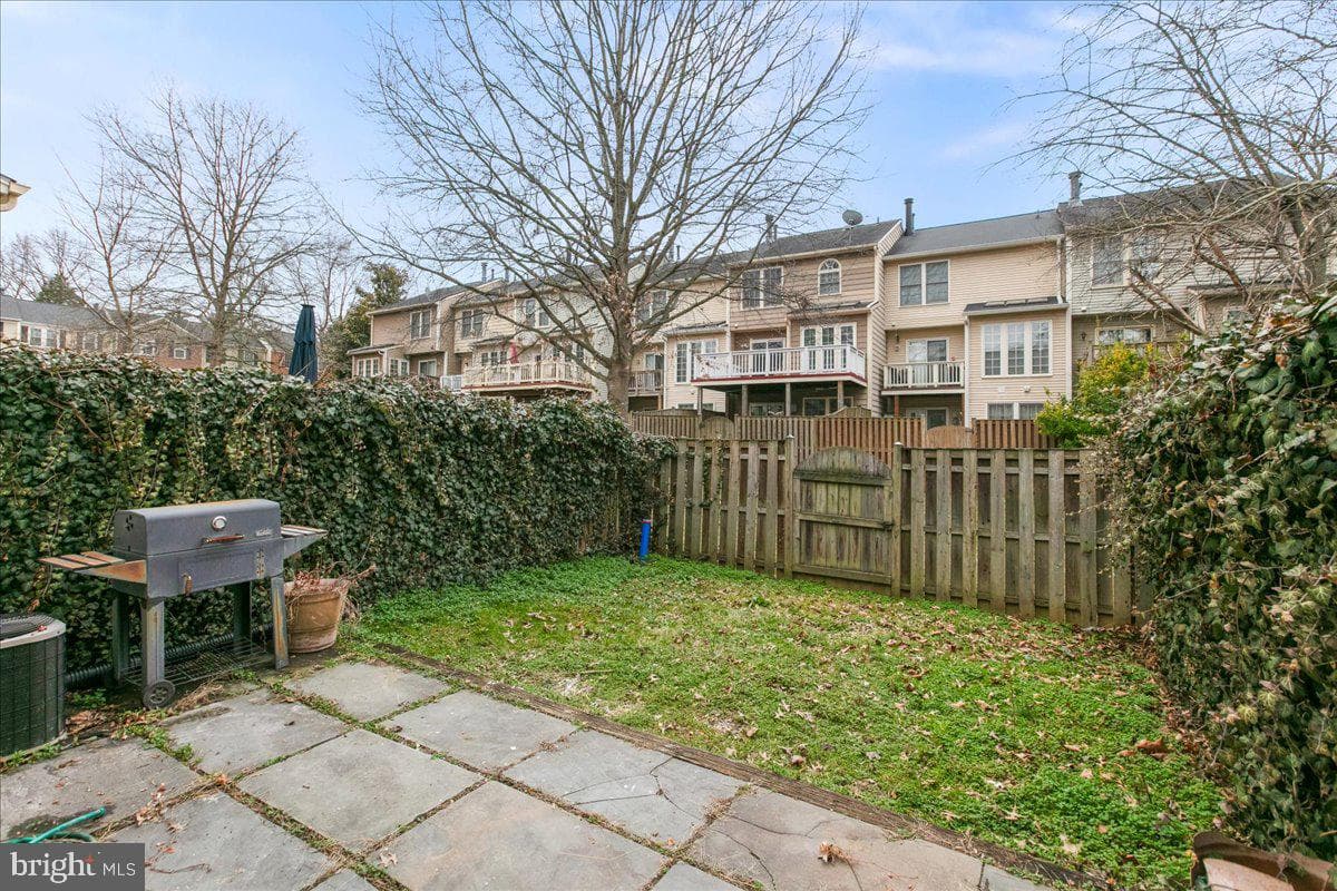 9532 Shepherd Hills Drive photo 32