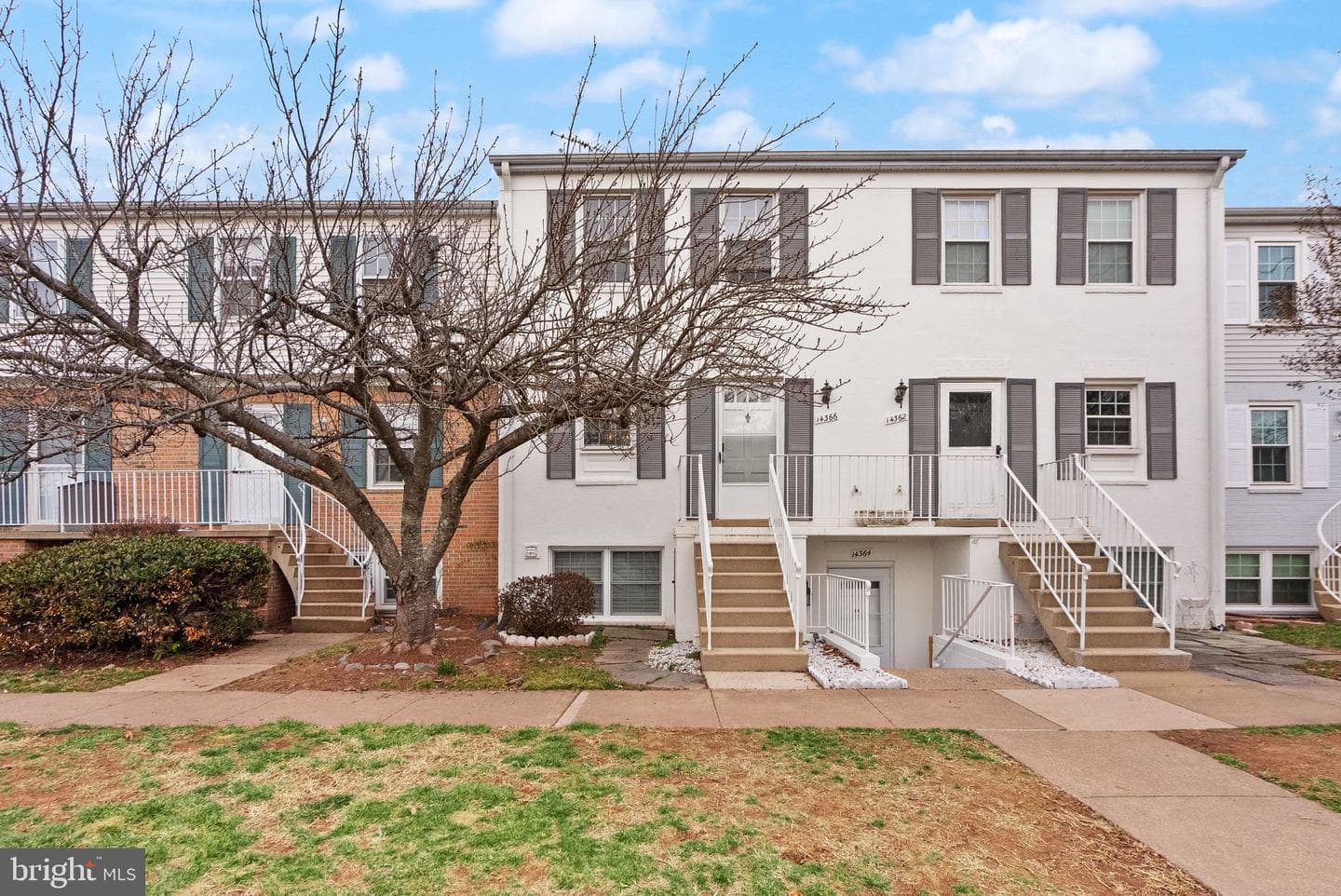 14366 Avocado Court #21b photo 2