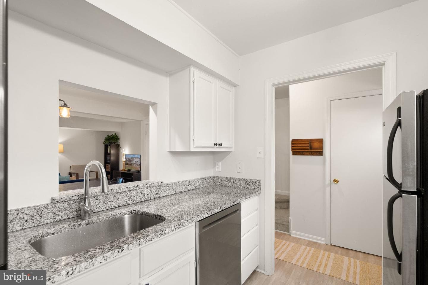 14366 Avocado Court #21b photo 6