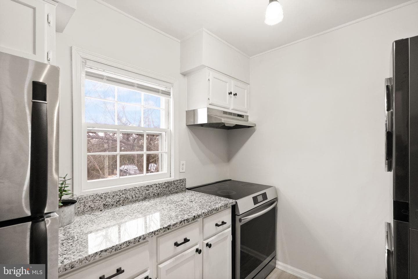14366 Avocado Court #21b photo 7