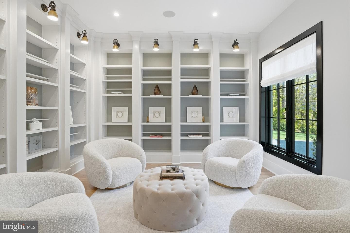 938 Saigon Road photo 36
