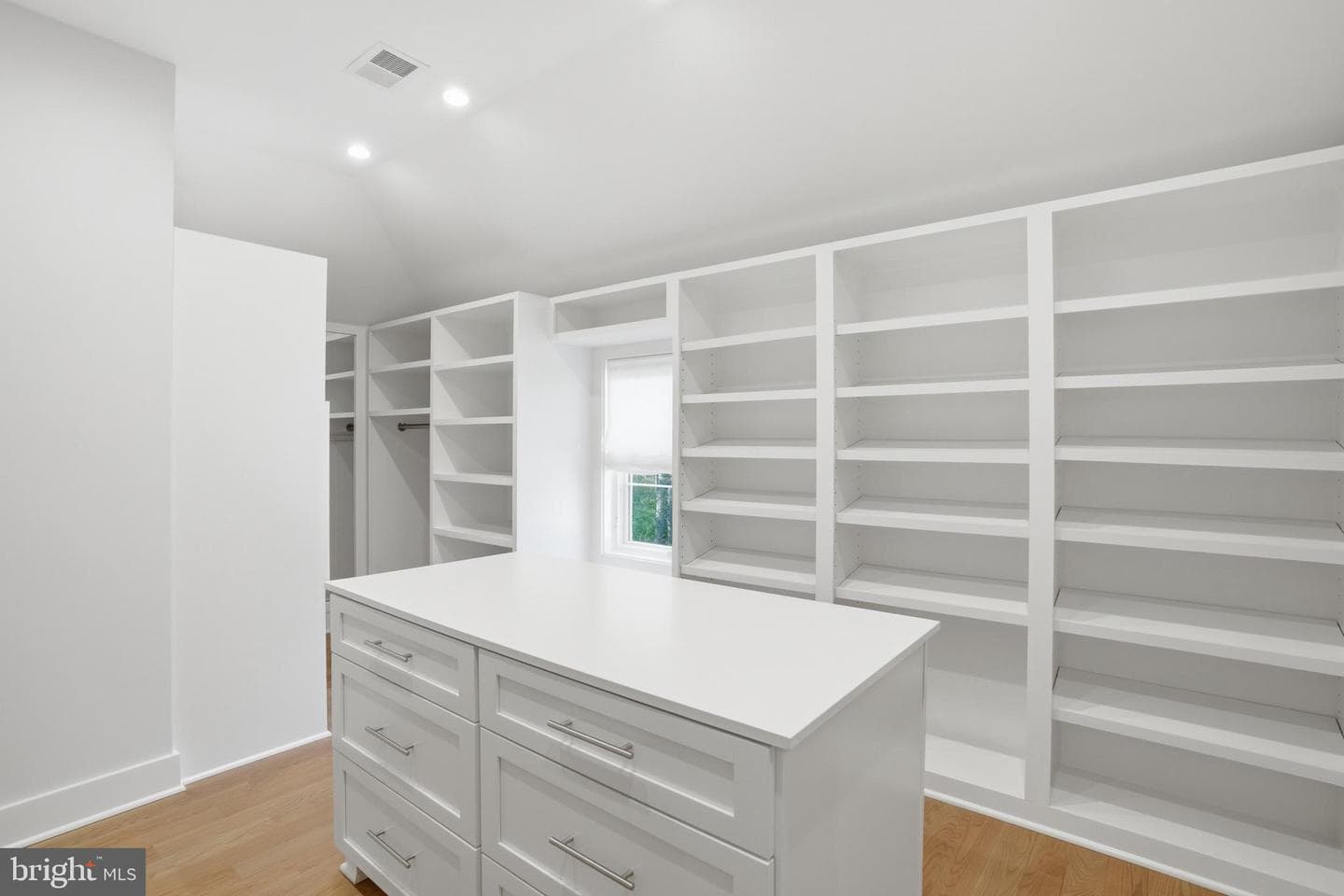 938 Saigon Road photo 59