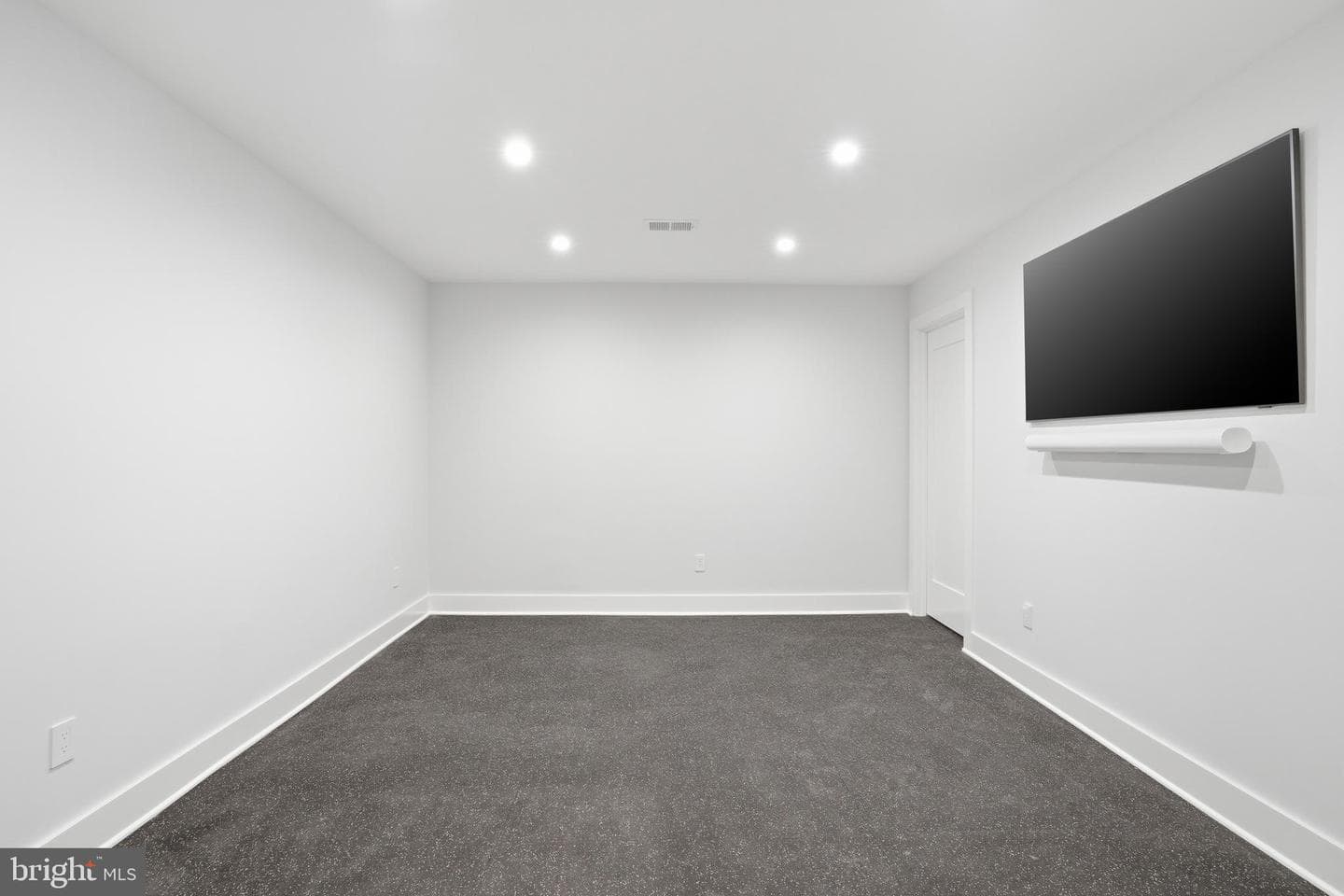 938 Saigon Road photo 77