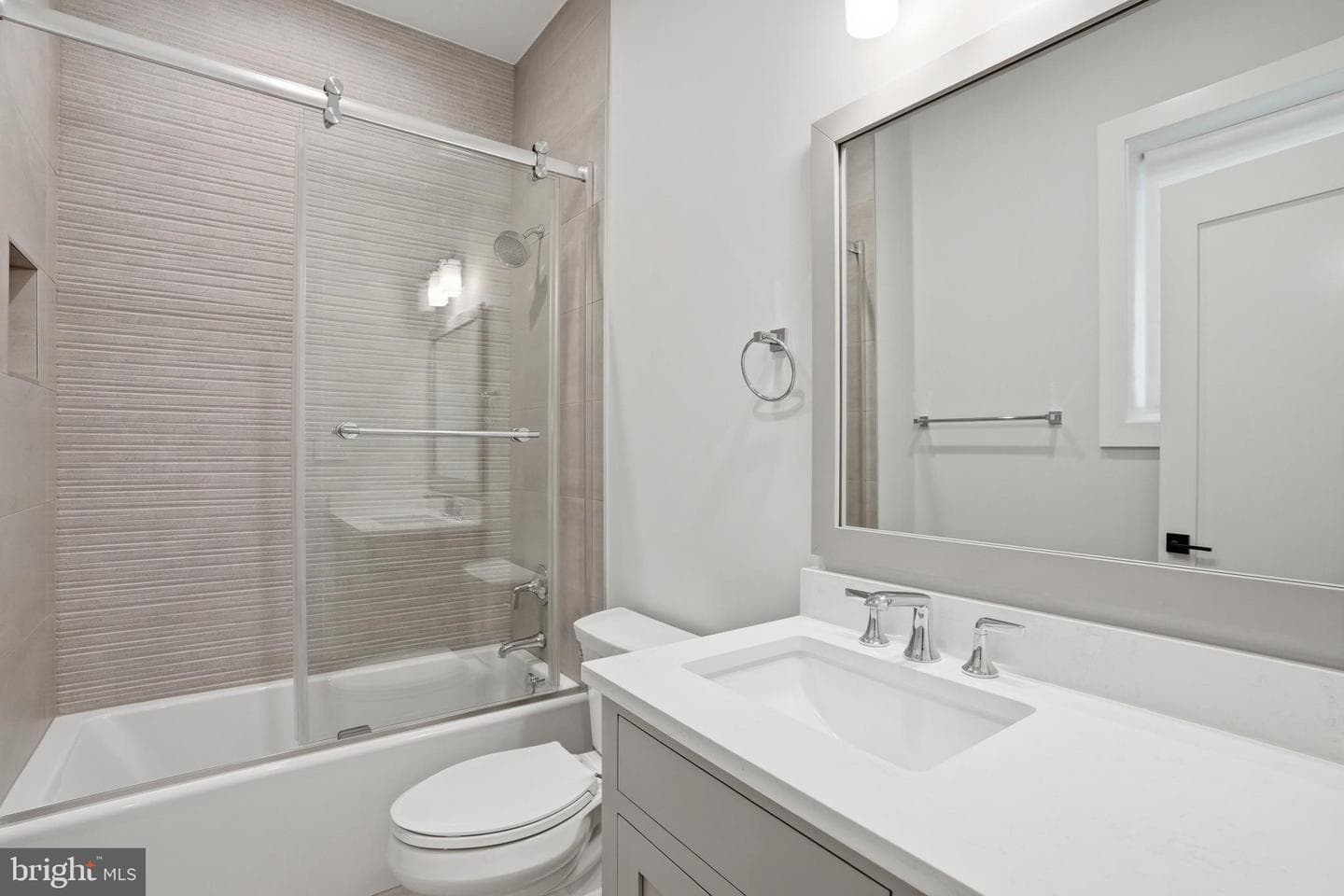 938 Saigon Road photo 81