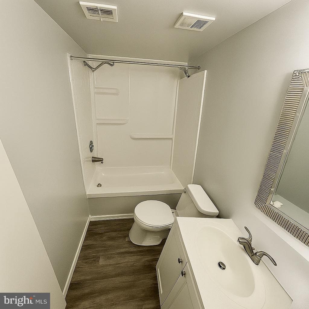 5918 Cove Landing Road #204 photo 17