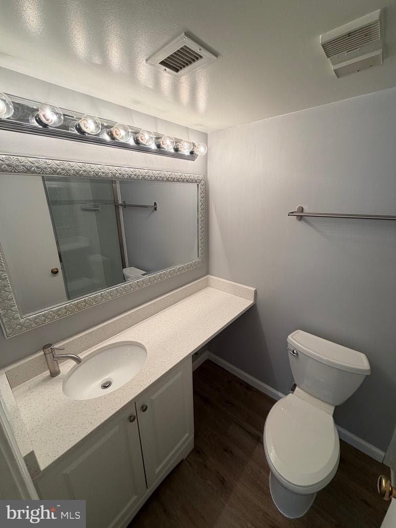 5918 Cove Landing Road #204 photo 39