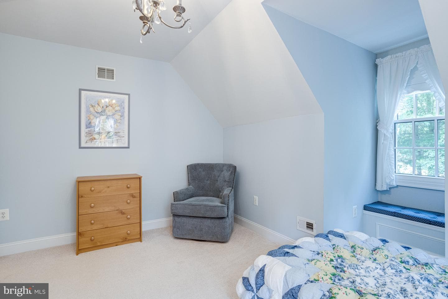 11901 Chapel Road photo 66
