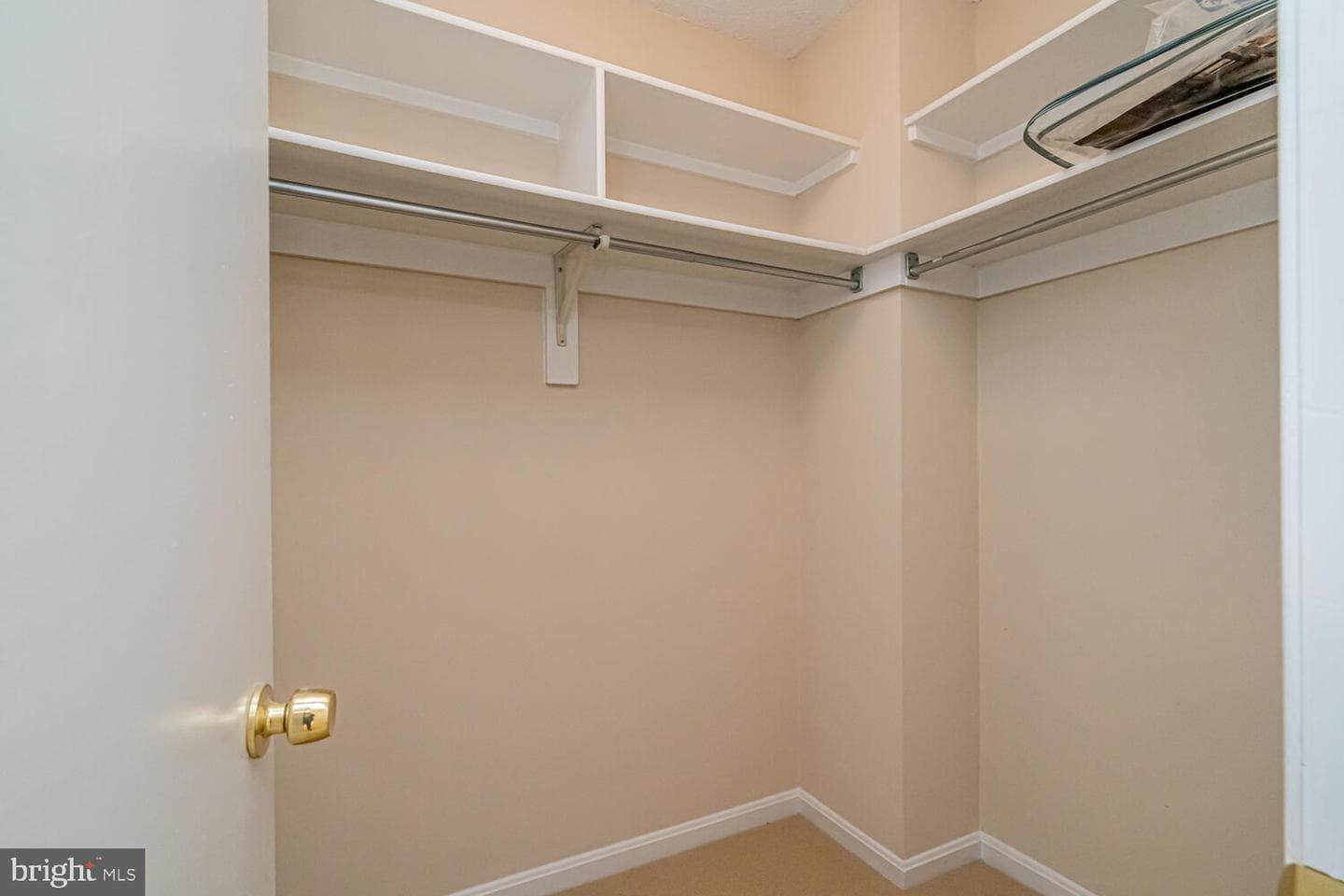 3713 S George Mason Drive #305 photo 32