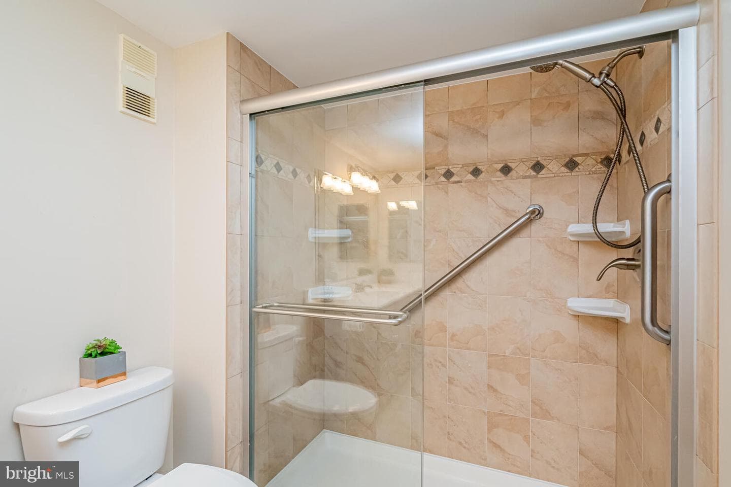 3713 S George Mason Drive #305 photo 33