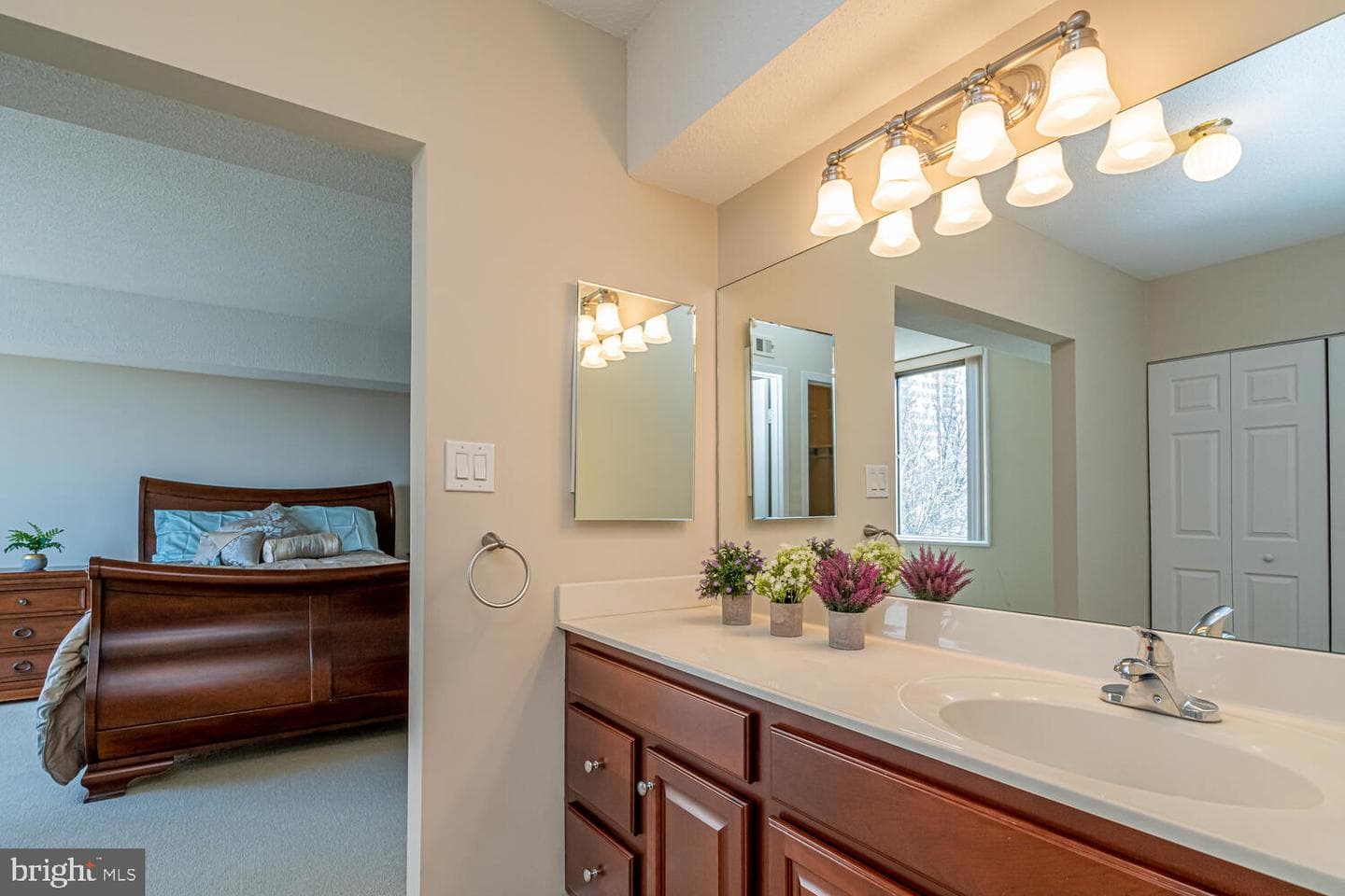 3713 S George Mason Drive #305 photo 40