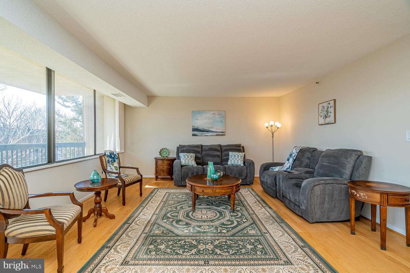 3713 S George Mason Drive #305 photo 7