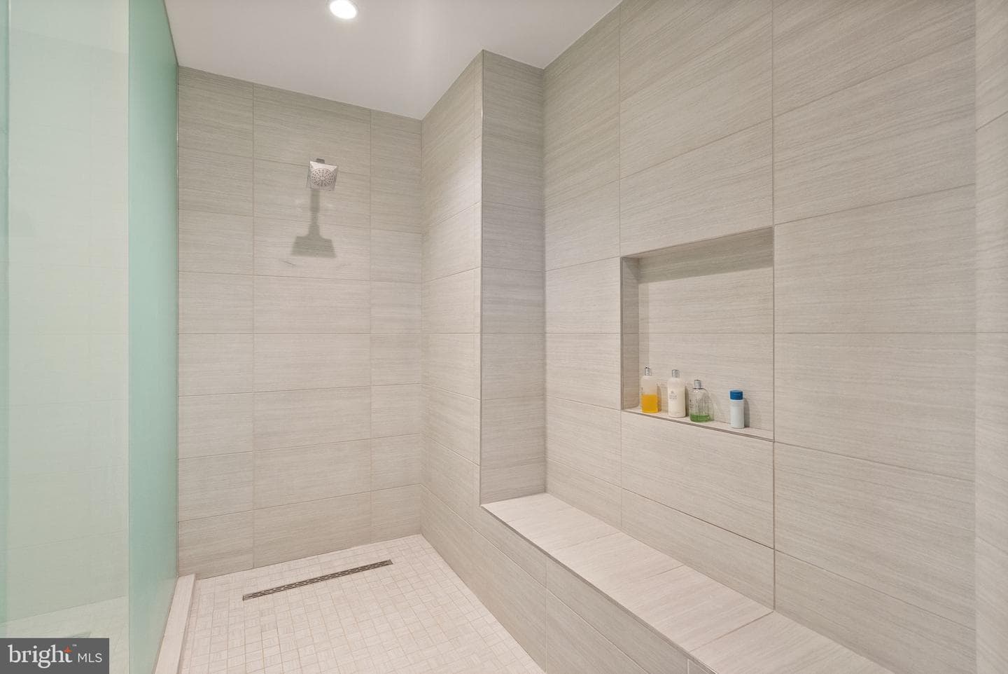 7887 Jones Branch Drive #1802 photo 32