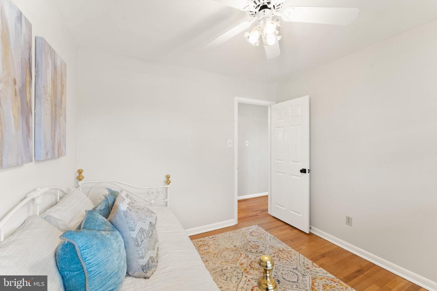 4211 Nutwood Way photo 31