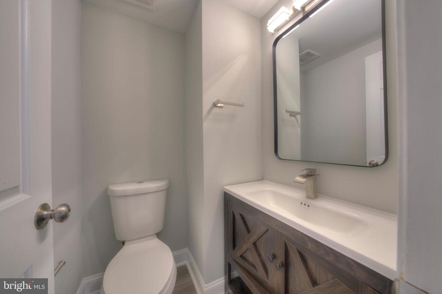3154 Stratford Court photo 22
