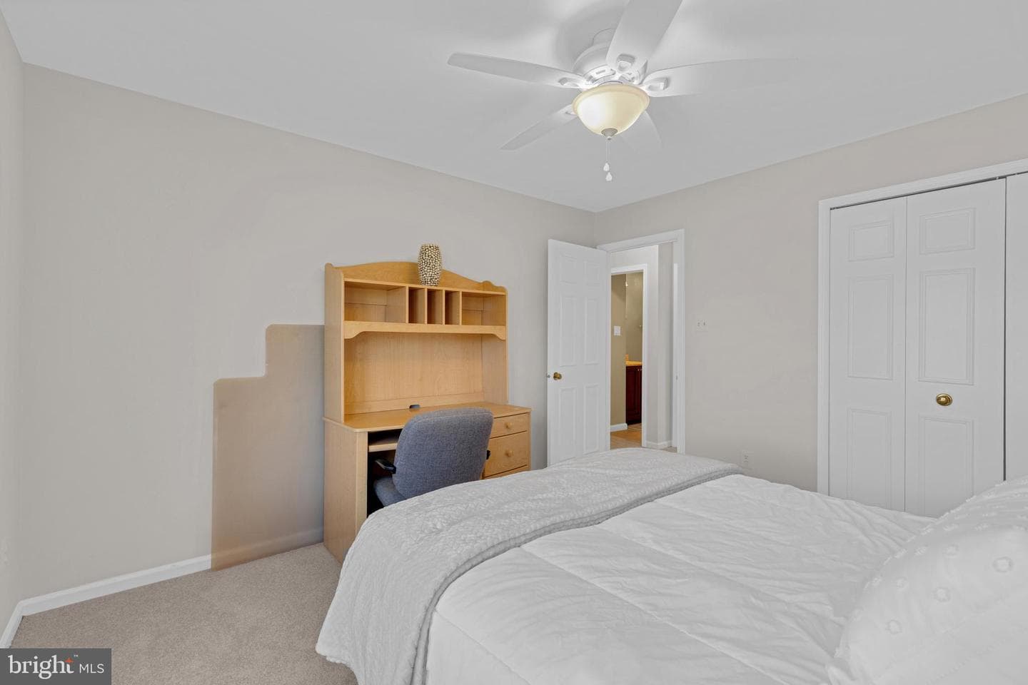 7239 Devereux Court photo 34