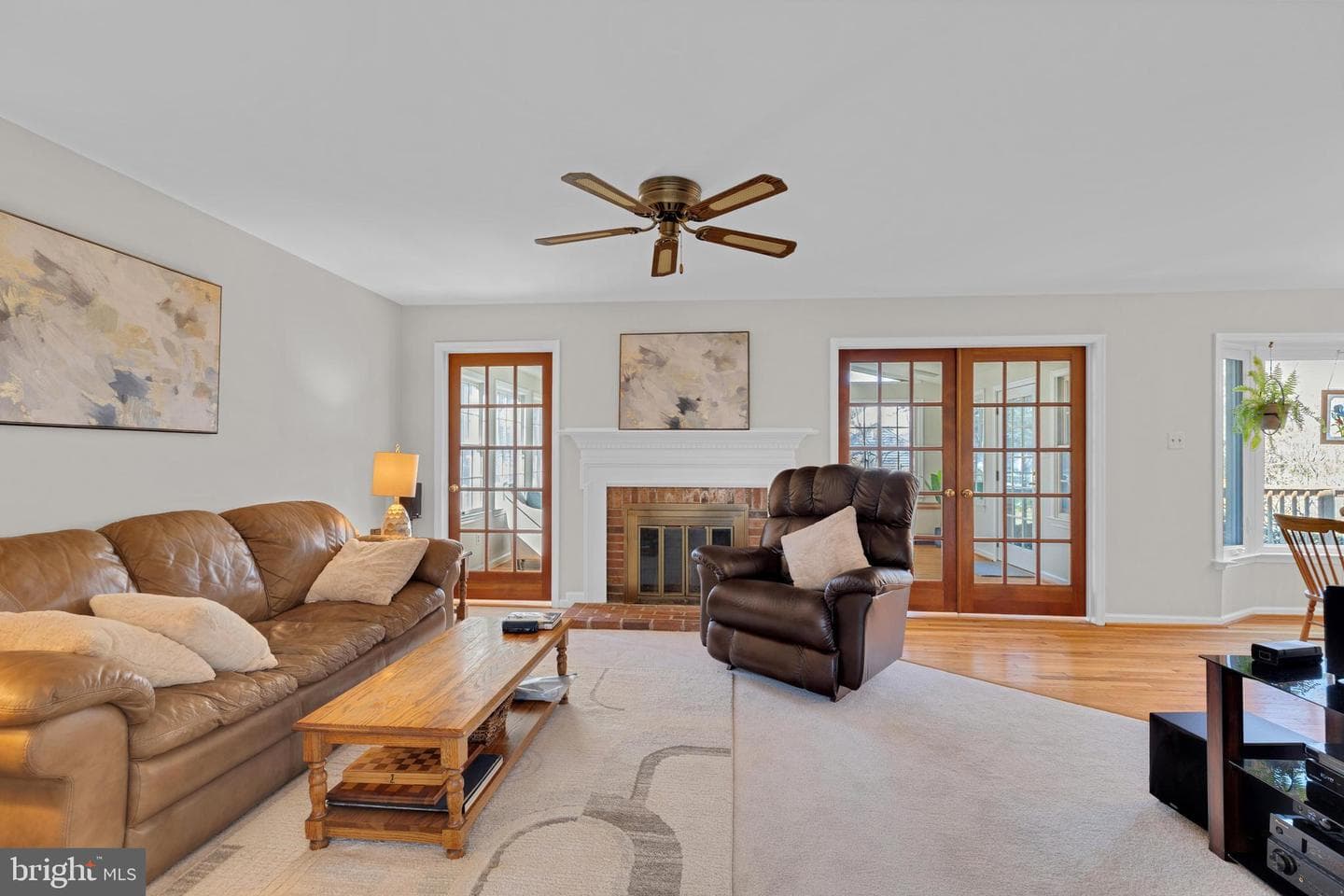 7239 Devereux Court photo 5