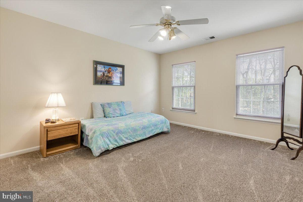 6753 Edge Cliff Drive photo 32