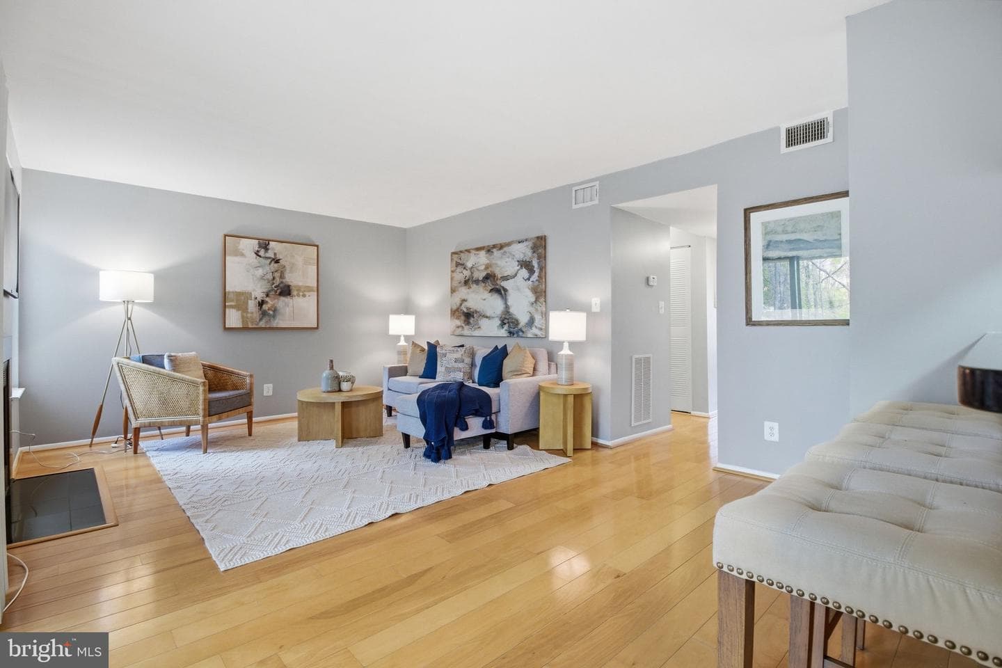 1702 Ascot Way #f photo 3