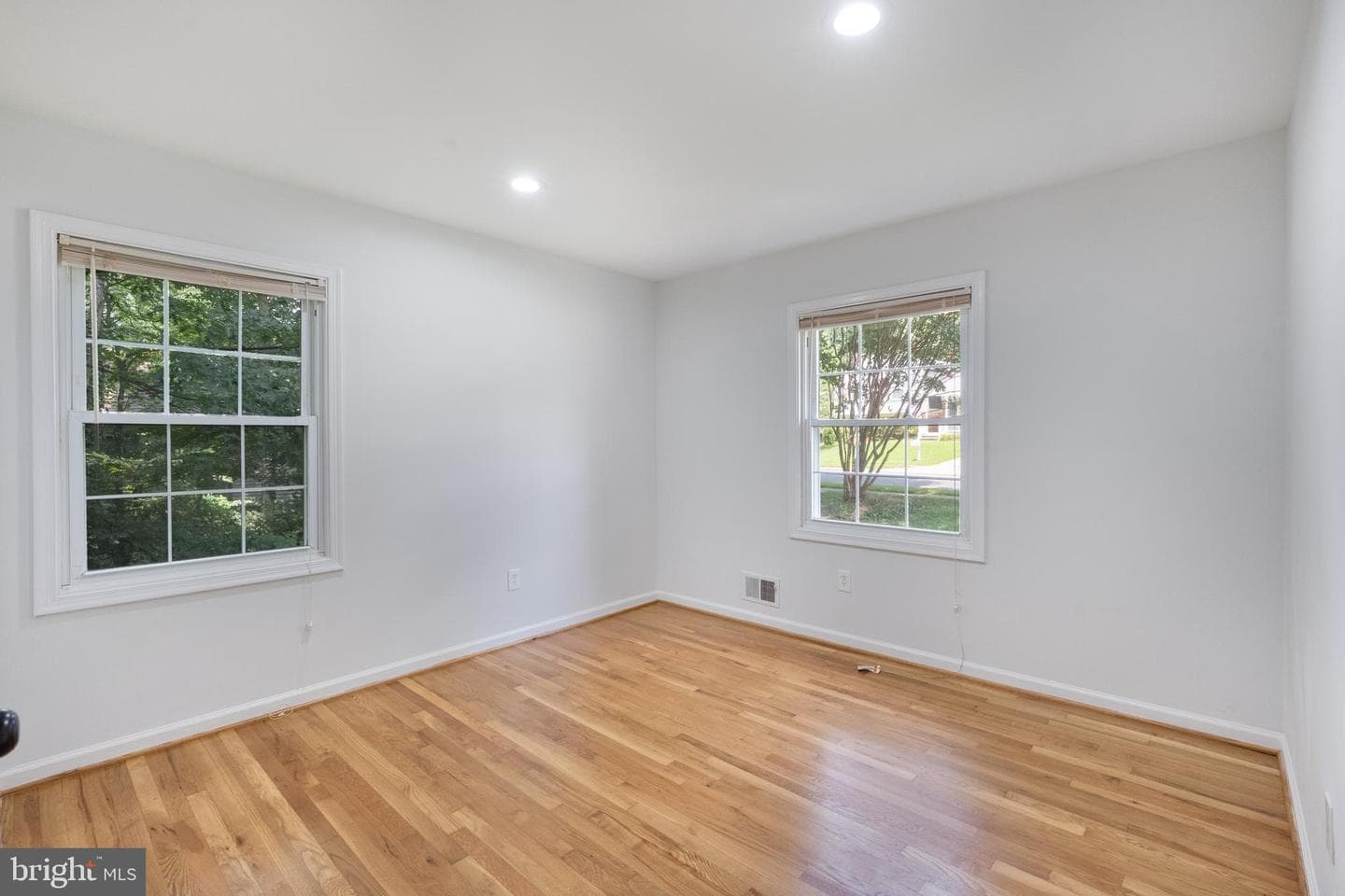 6410 Wyngate Drive photo 20