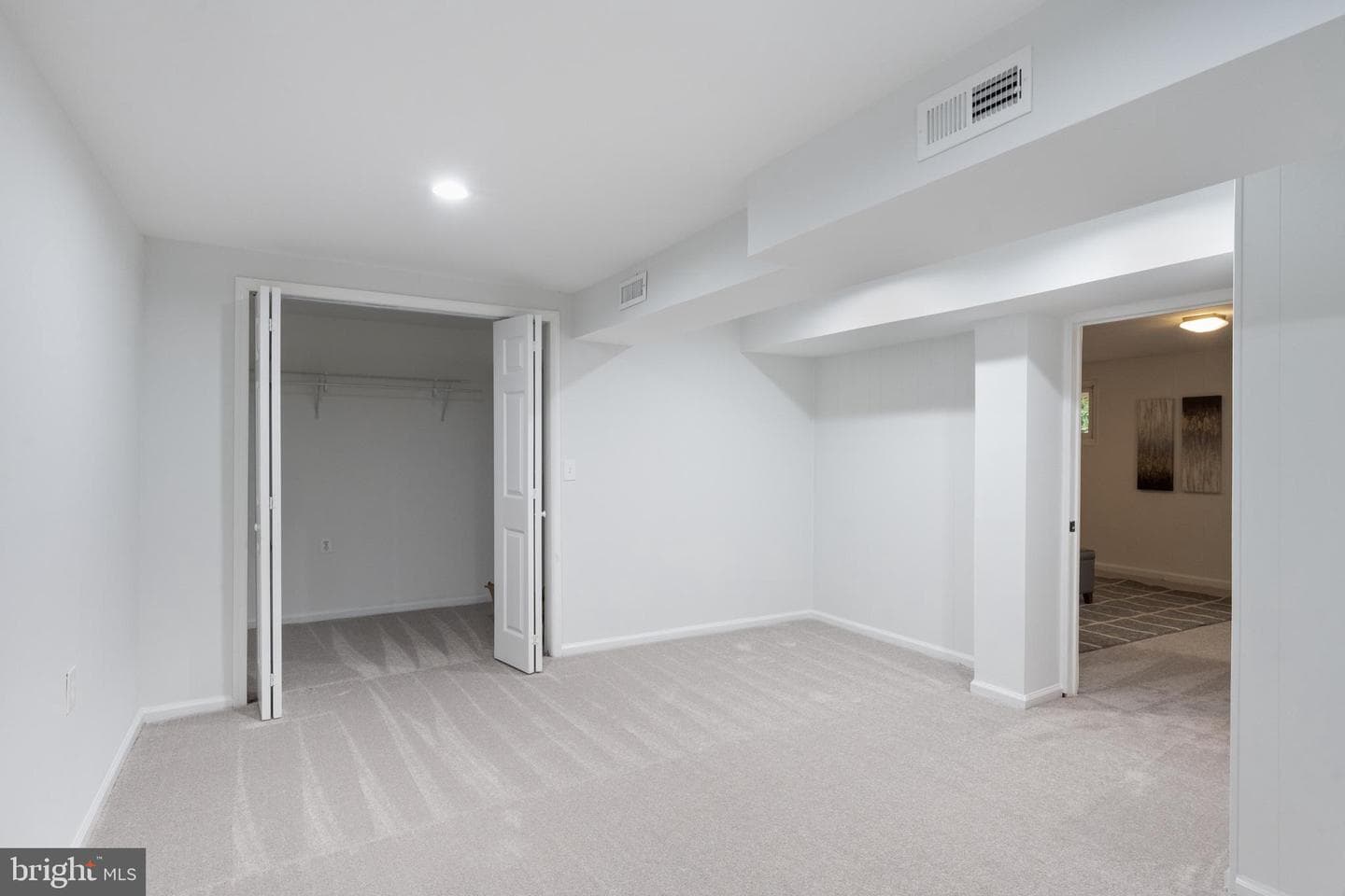 6410 Wyngate Drive photo 40
