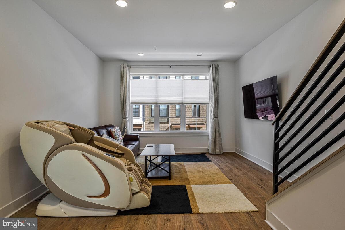 7367 Blade Drive photo 9