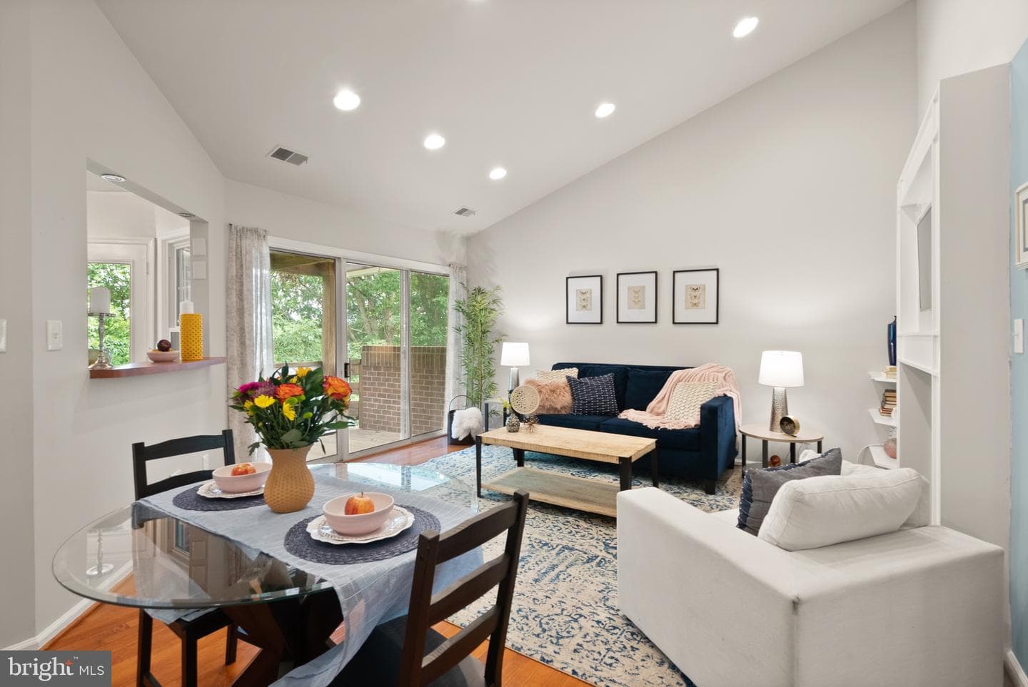 11168 Beaver Trail Court photo 3
