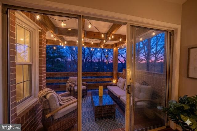 11168 Beaver Trail Court photo 6