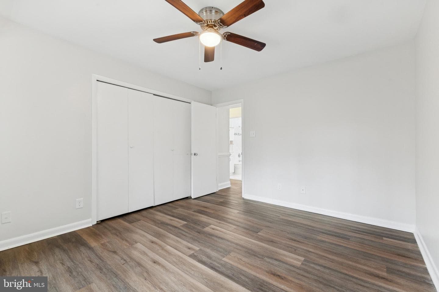 11611 Vantage Hill Road #11b photo 14