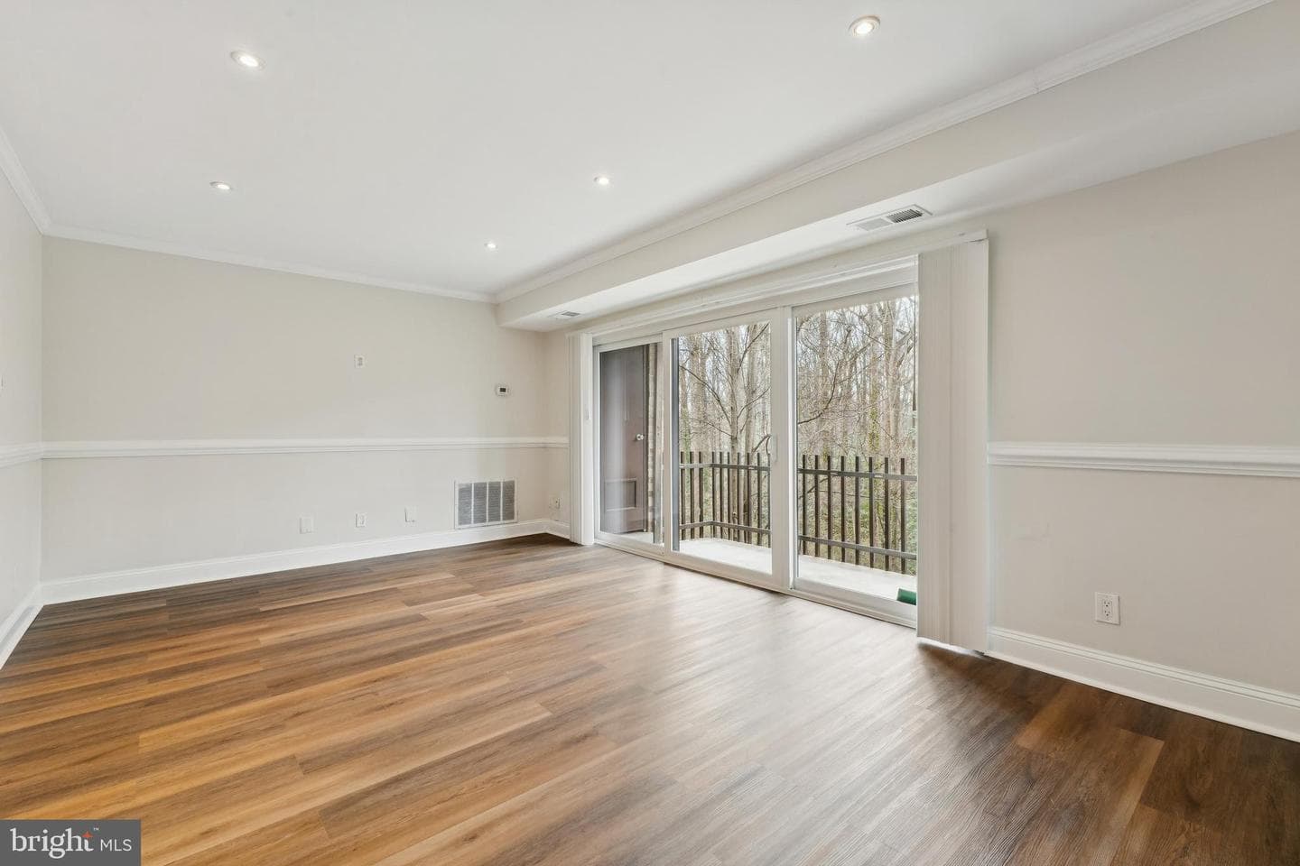 11611 Vantage Hill Road #11b photo 4