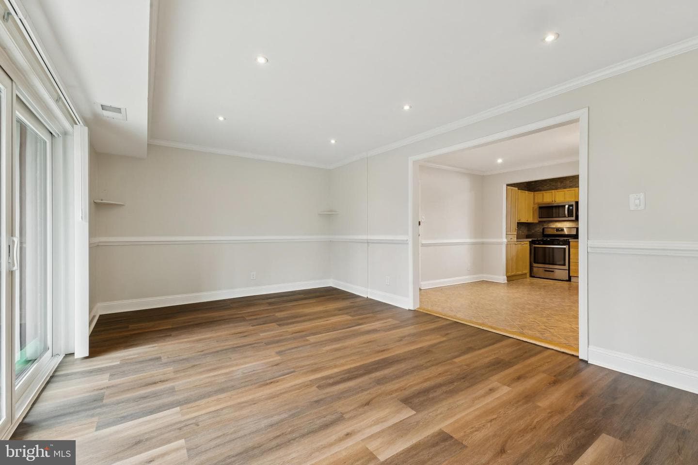 11611 Vantage Hill Road #11b photo 5