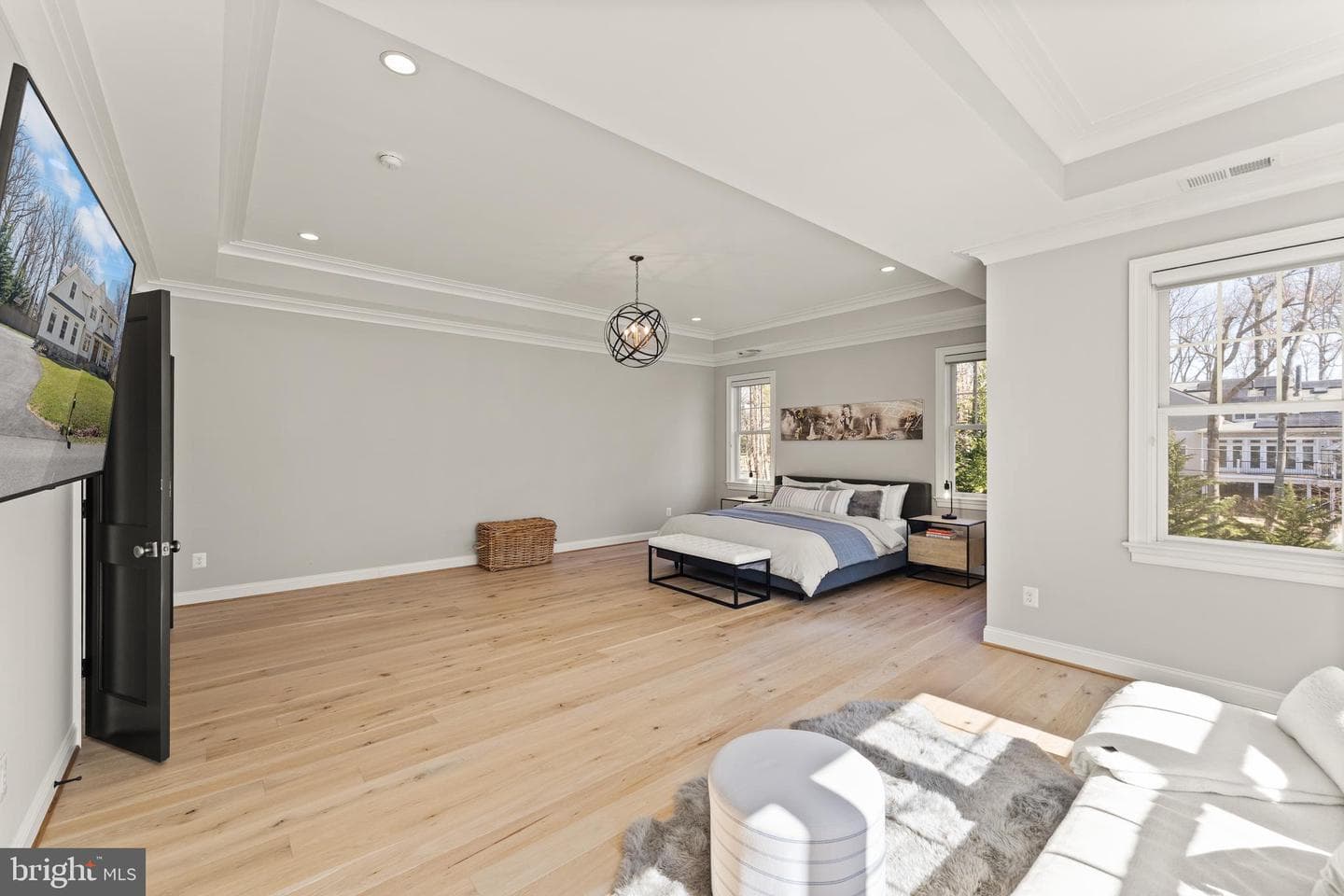 8621 Mchenry Street photo 33