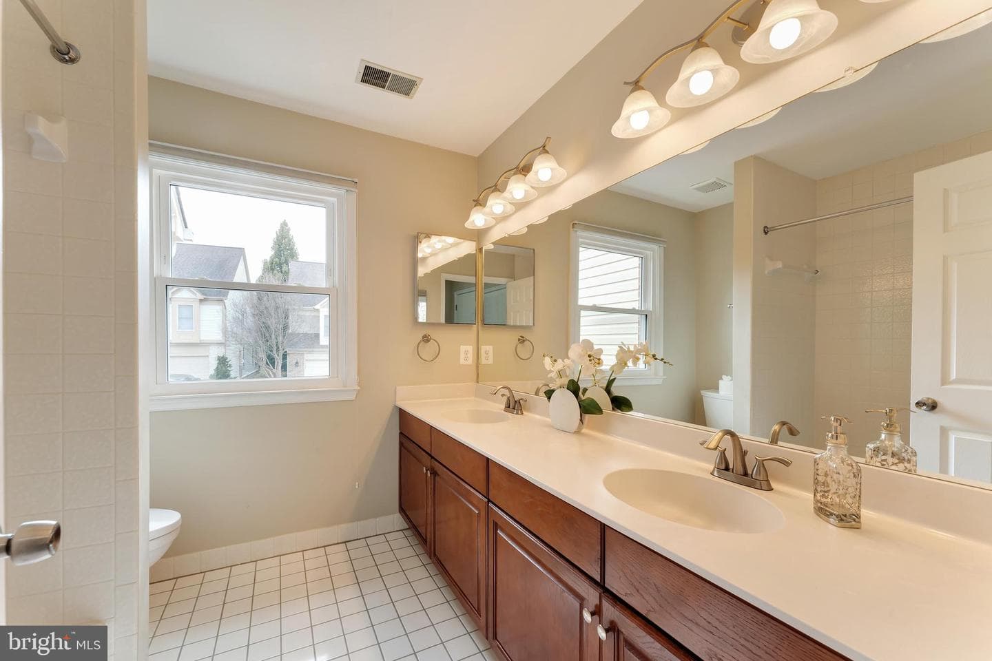 7506 Silver Maple Lane photo 41