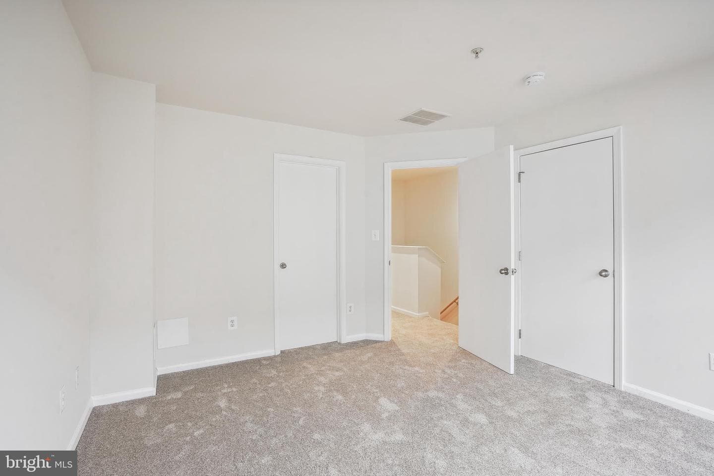 8856 Mansion View Court photo 25