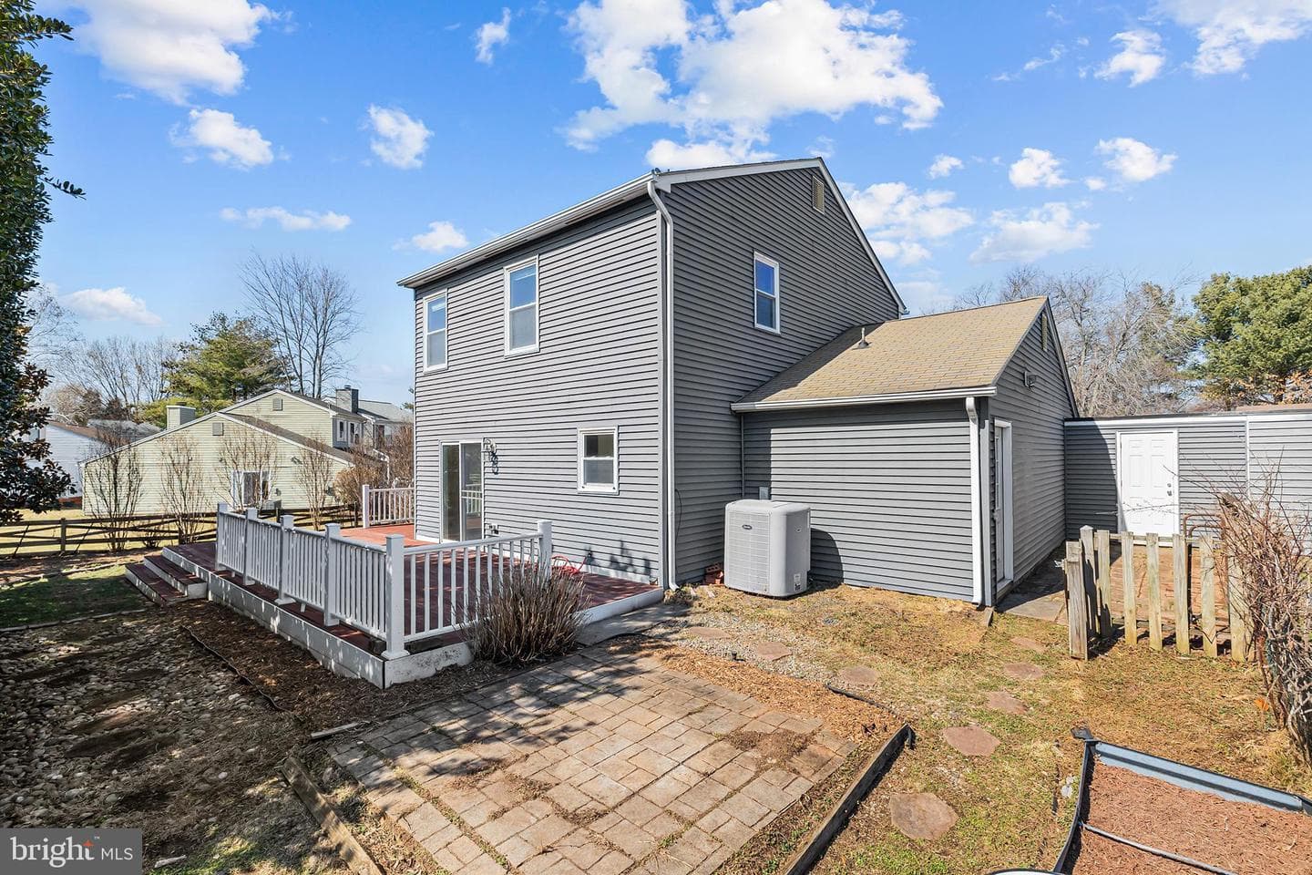 13513 Coates Lane photo 38