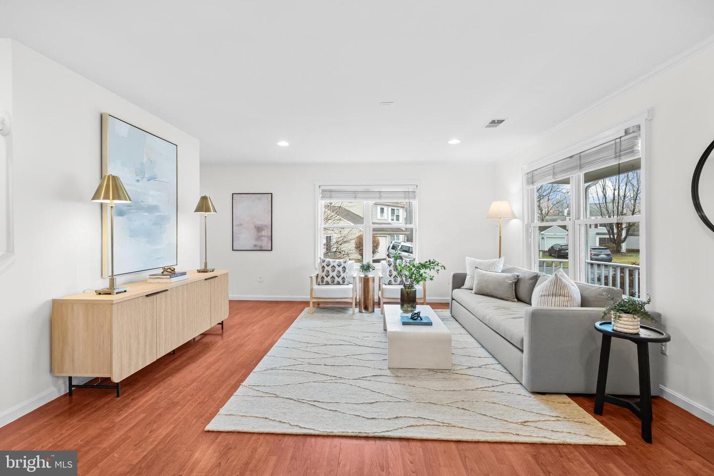 13513 Coates Lane photo 9