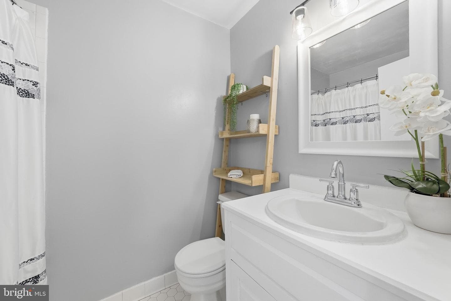 5705 Lawsons Hill Court photo 28