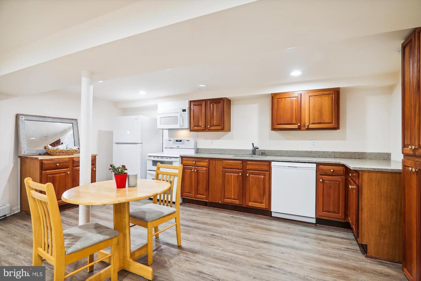 9805 Five Oaks Road photo 46