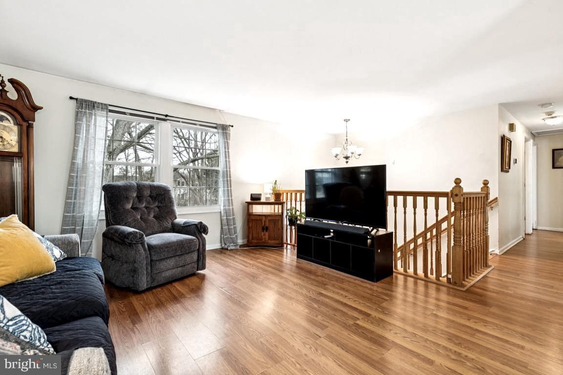 2405 Tatnuck Court photo 11