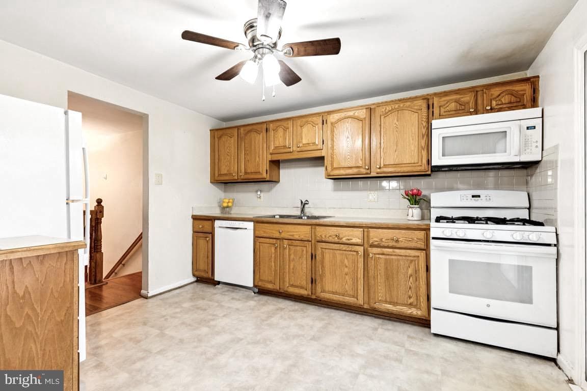 2405 Tatnuck Court photo 4