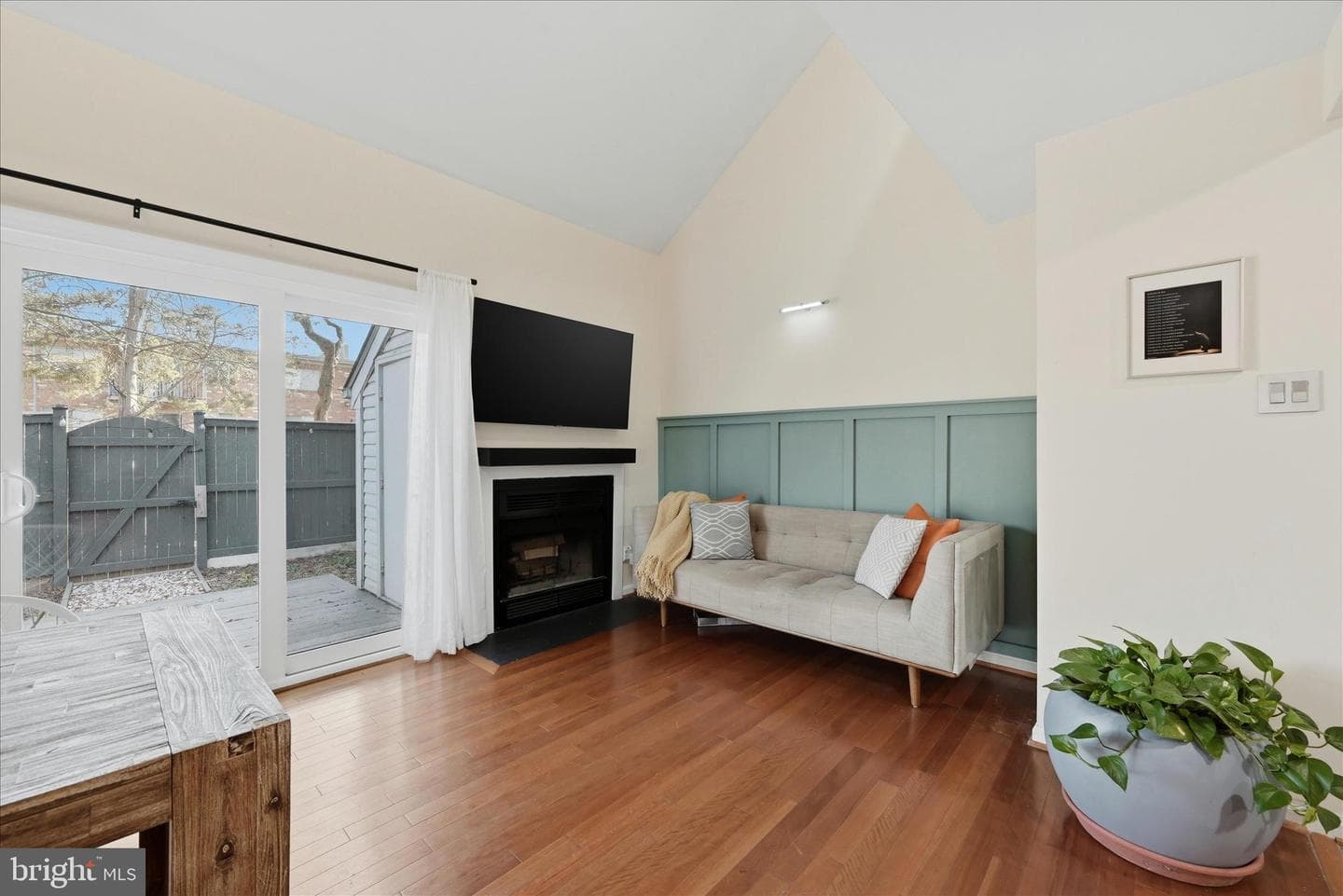 805 Locust Street #6 photo 8