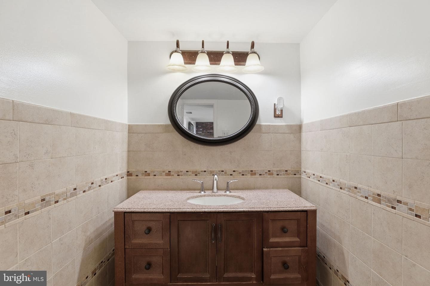 6811 Valley Brook Drive photo 34