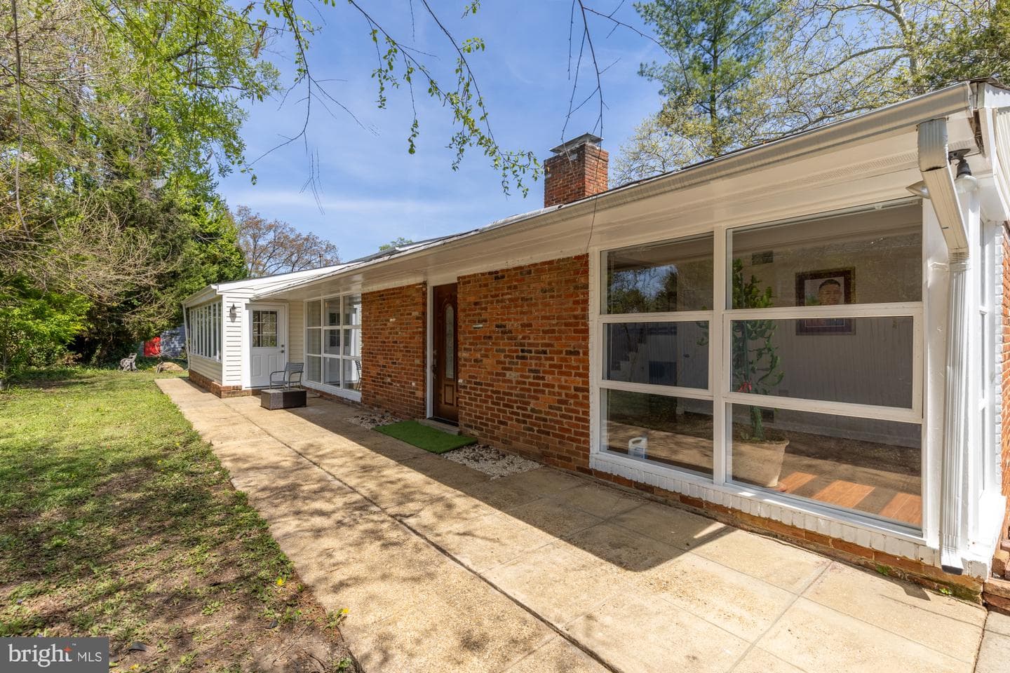 6811 Valley Brook Drive photo 38