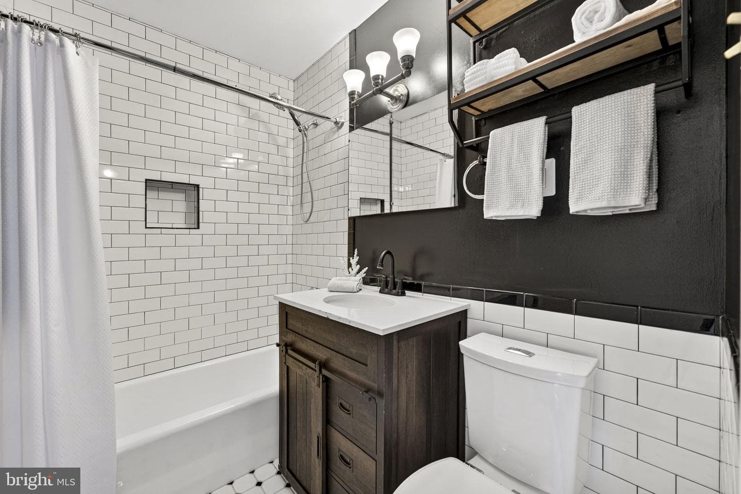 5008 Terrell Street photo 27