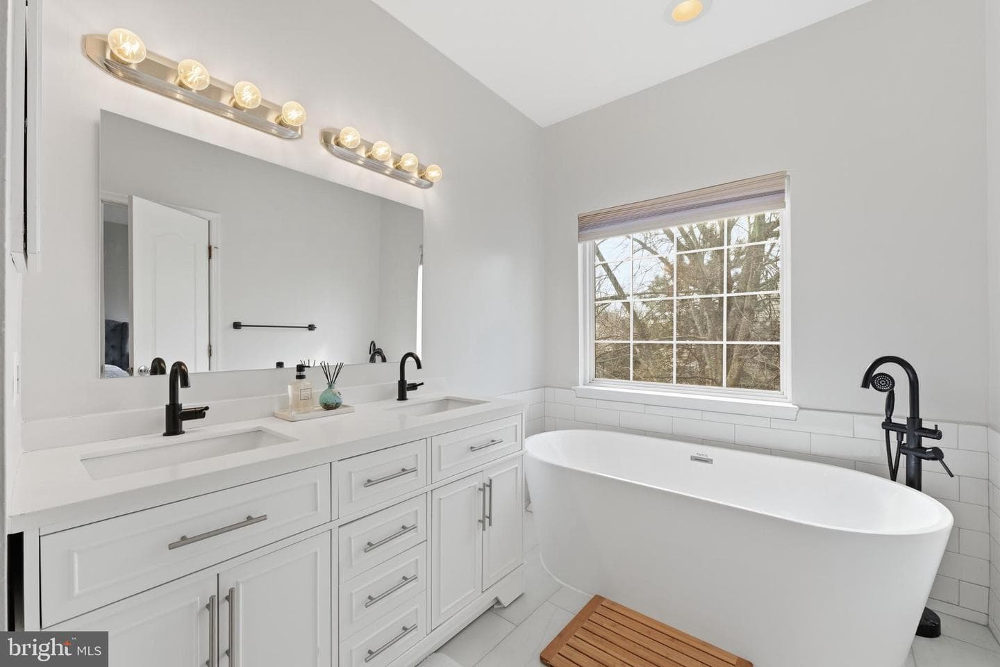 13993 Sawteeth Way photo 24